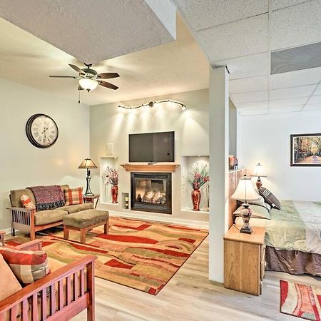 Asheville Mountain Getaway With Patio And Koi Pond! 外观 照片