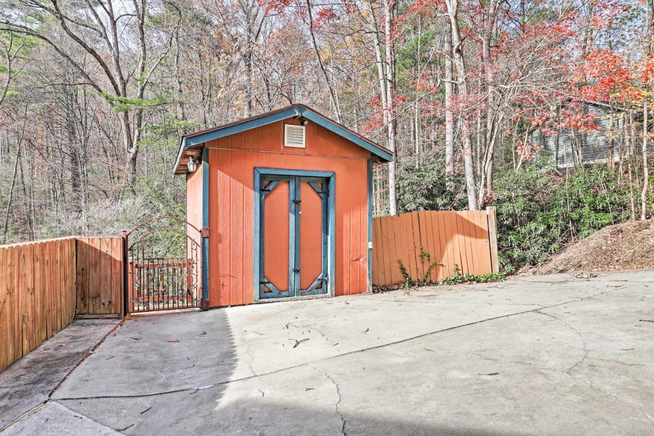 Asheville Mountain Getaway With Patio And Koi Pond! 外观 照片
