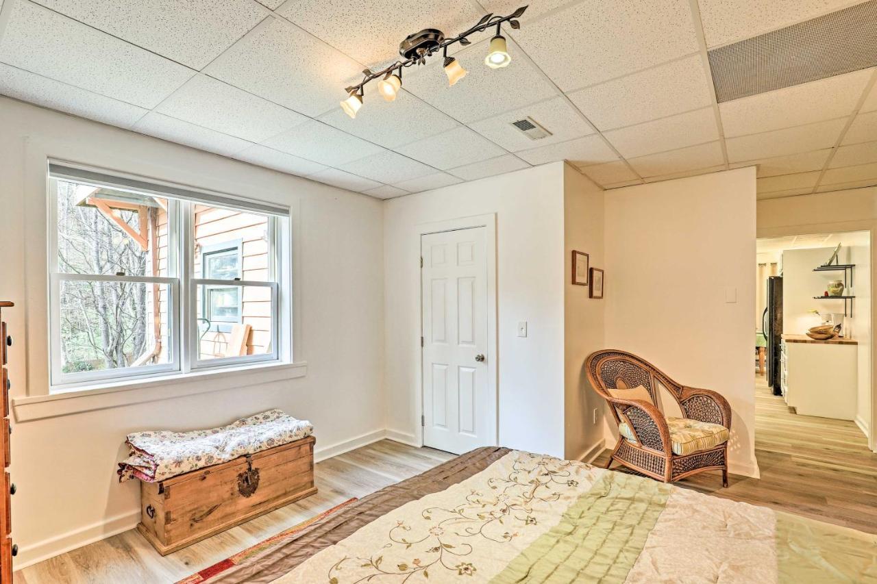 Asheville Mountain Getaway With Patio And Koi Pond! 外观 照片